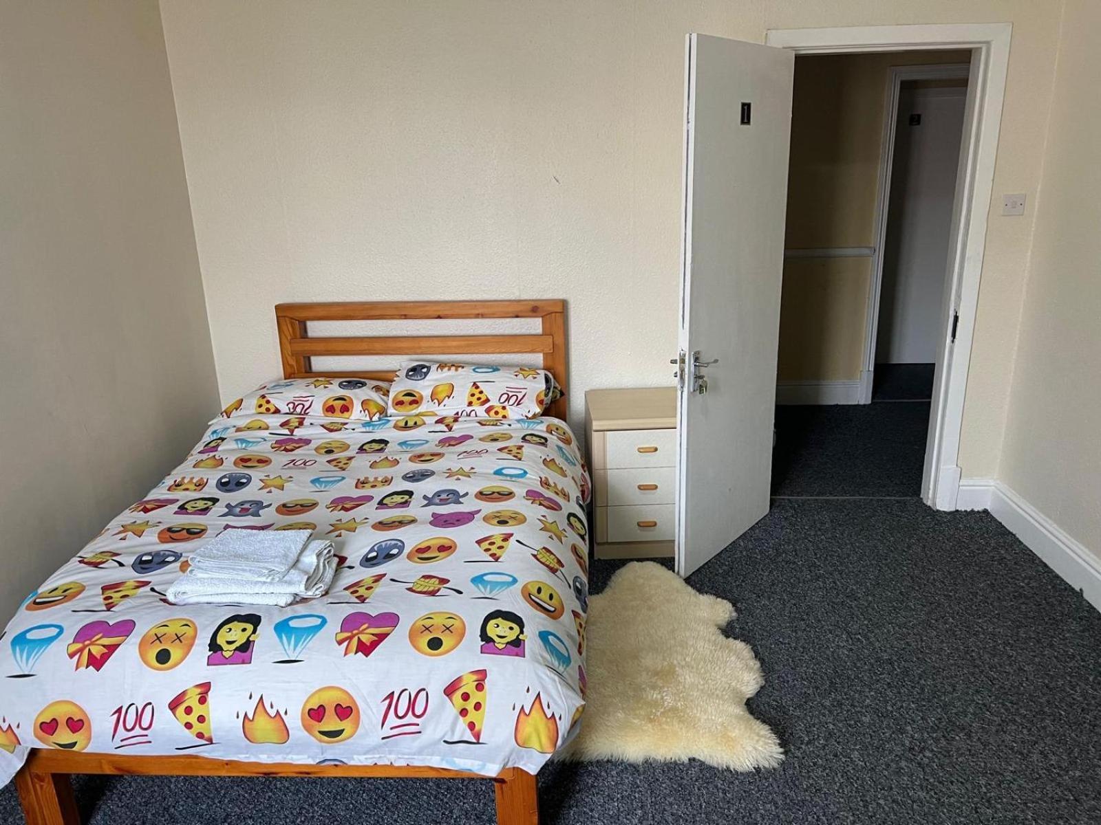 Pc House Otel Leicester Dış mekan fotoğraf