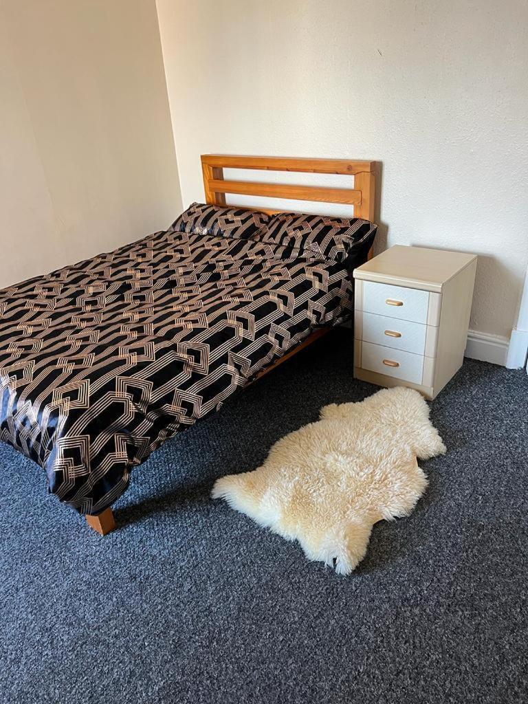 Pc House Otel Leicester Dış mekan fotoğraf